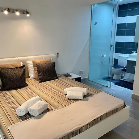 Lägenhet Seafront Seaview Home In Sliema, Modern Apt Sliema